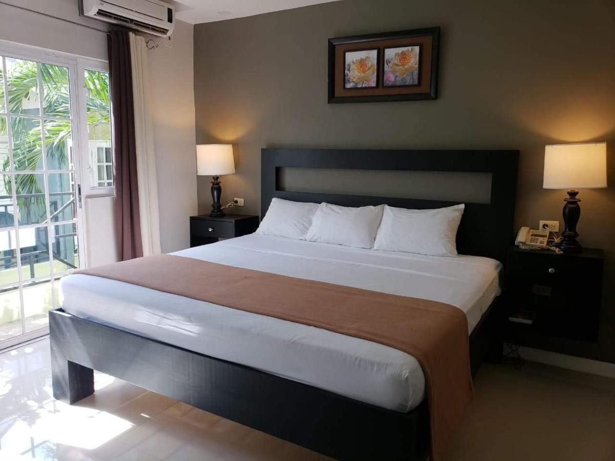 Christar Villas Hotel Kingston Esterno foto
