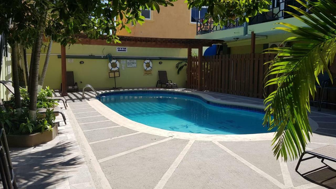 Christar Villas Hotel Kingston Esterno foto
