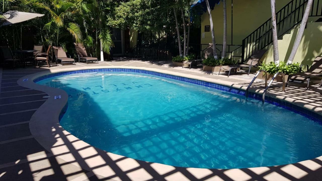 Christar Villas Hotel Kingston Esterno foto